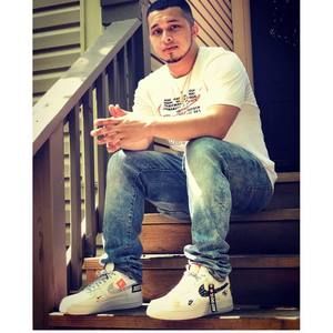 Meet your Posher, Eduardo